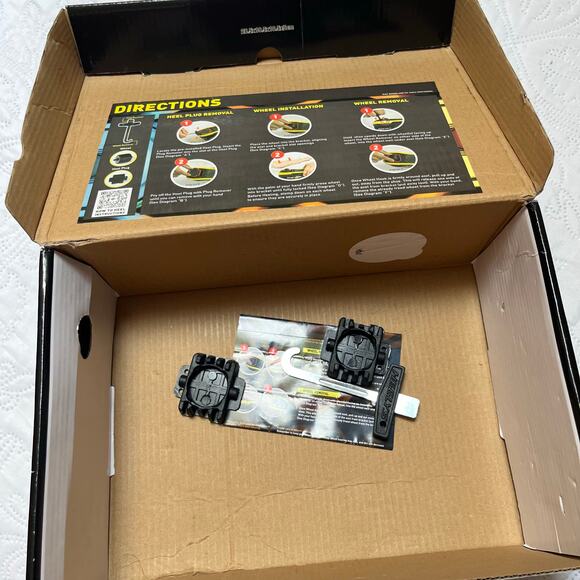 Heelys Pro 20 Wheeled Skate Shoe Size 1 - Picture 9 of 10